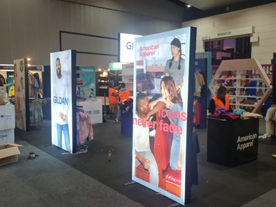 Large-format LED & digital screens