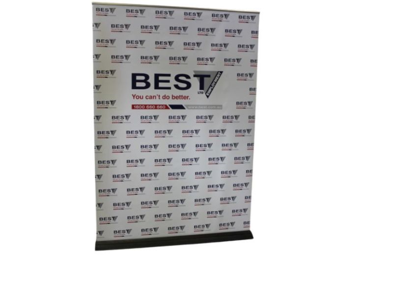 1.5 metre wide pull up banner