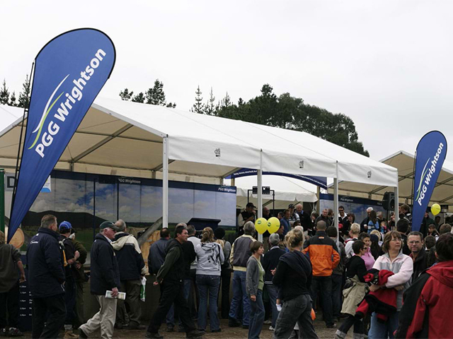 Banners Jeans Outdoor Event Marquees
