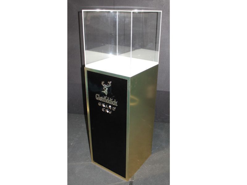 Laser-cut acrylic features can be used to create 3D logos and lettering