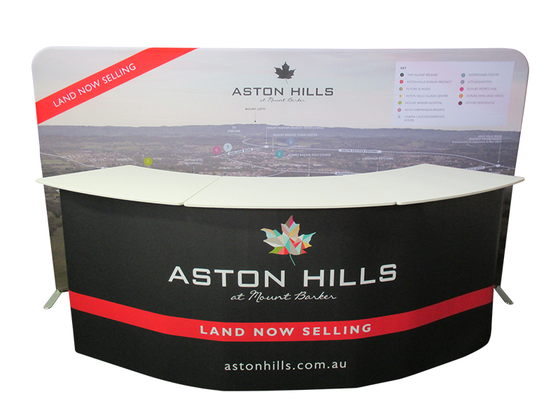 shopping centre pop-up display