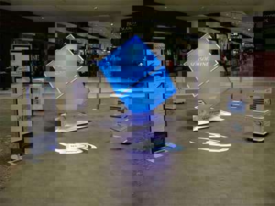 Mall Display for Sensodyne