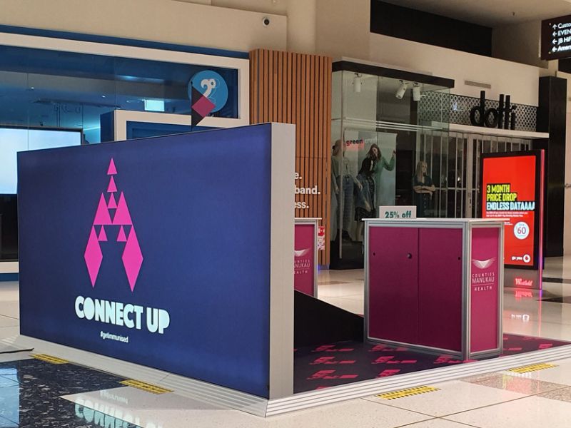 westfield-double-sided-wall