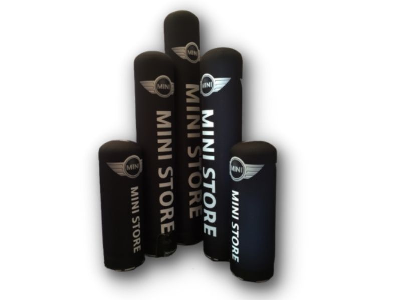 Inflatable towers and columns