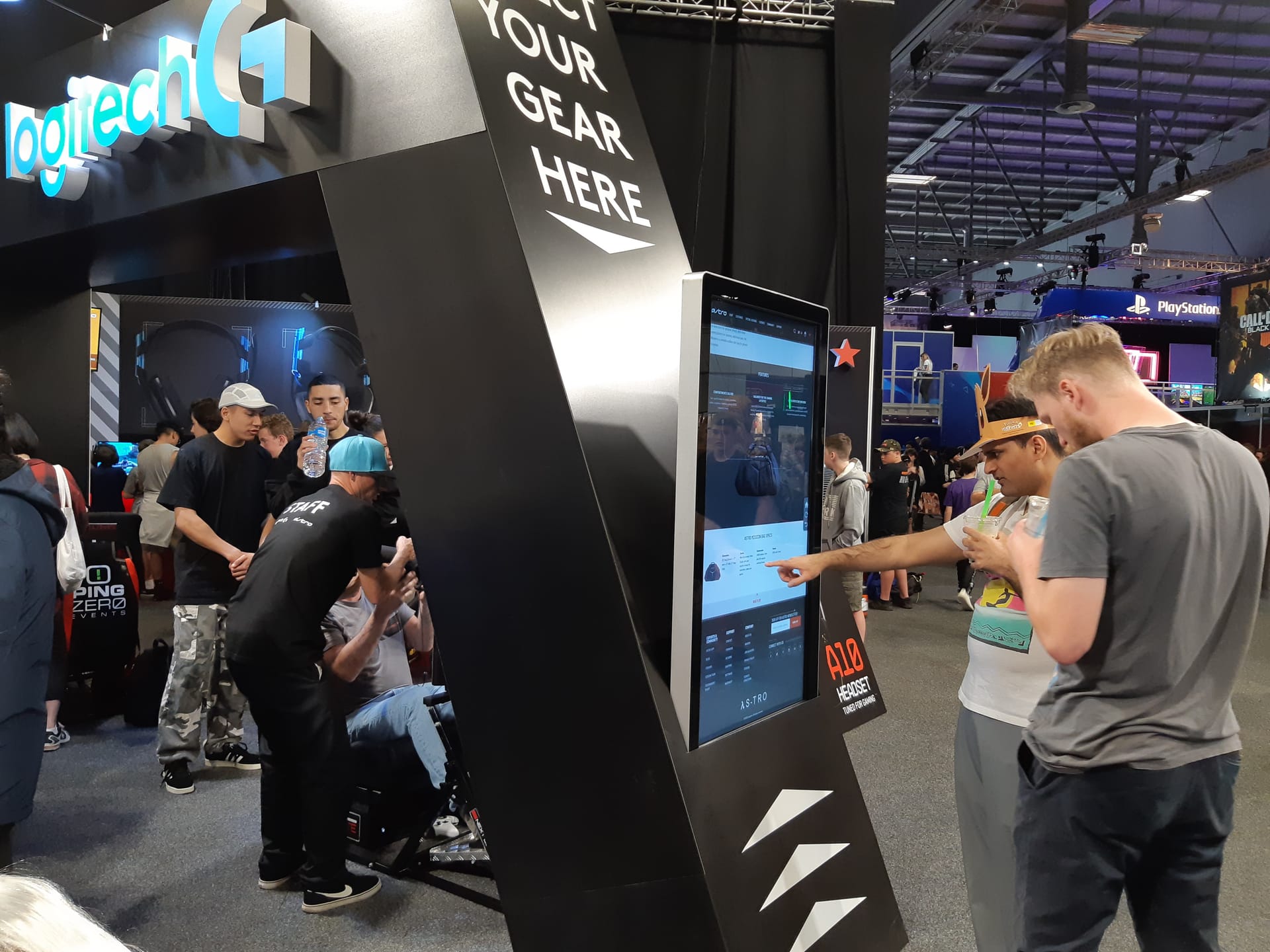 Touchscreen Kiosk Gaming Expo