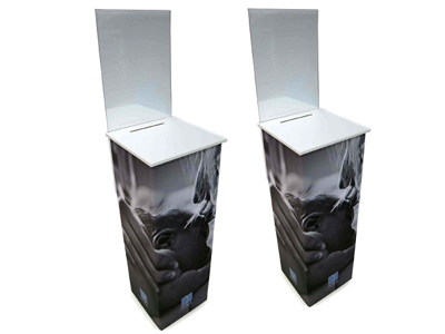 Entry Box With Flat Writing Surface